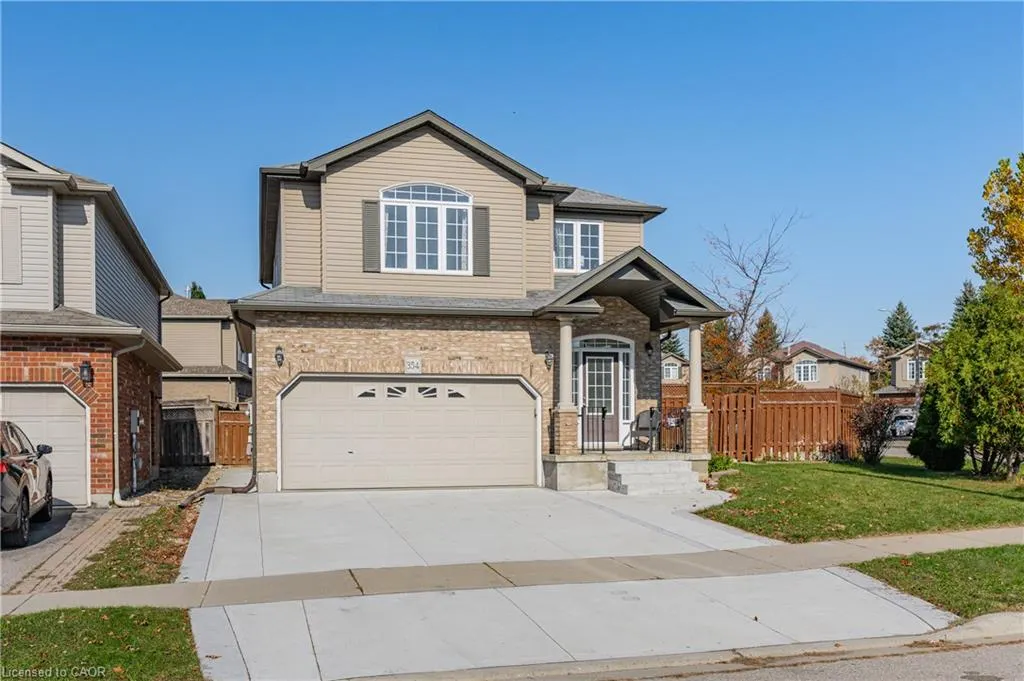 354 Tealby Crescent