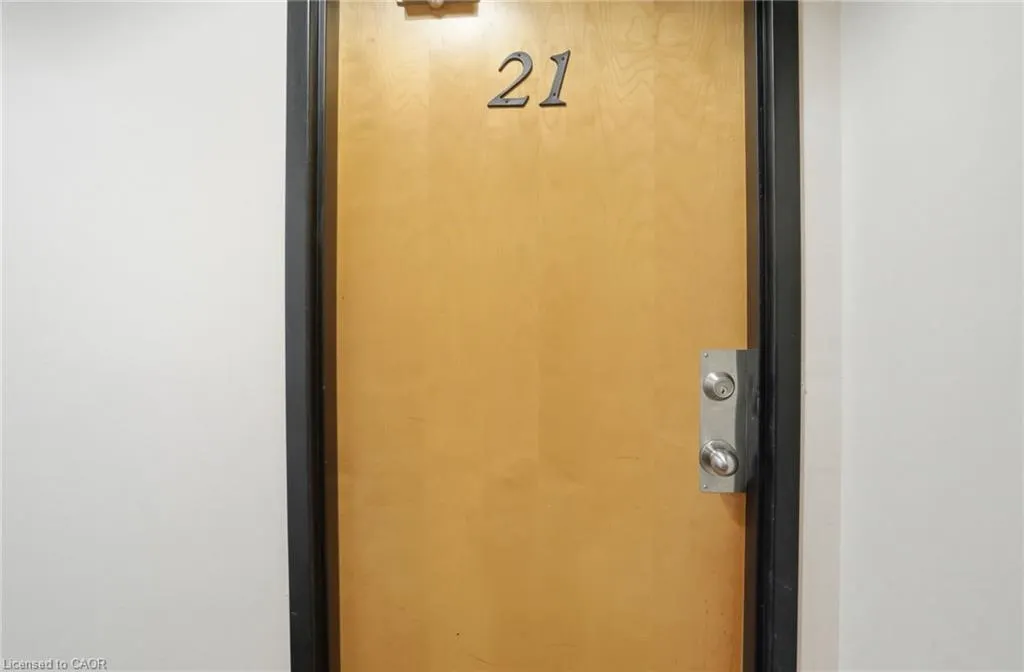 36 Margaret Street #21
