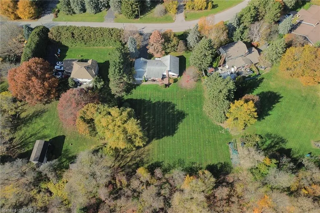 32 Autumn Drive