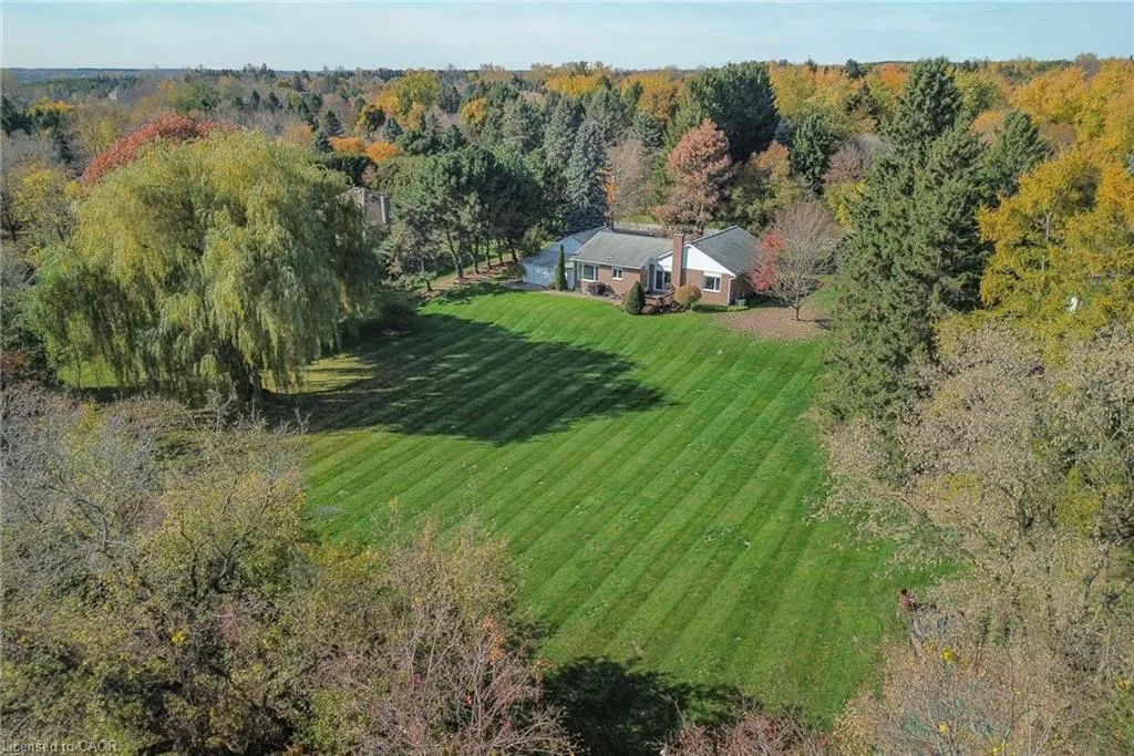 32 Autumn Drive