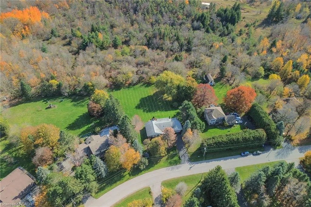 32 Autumn Drive