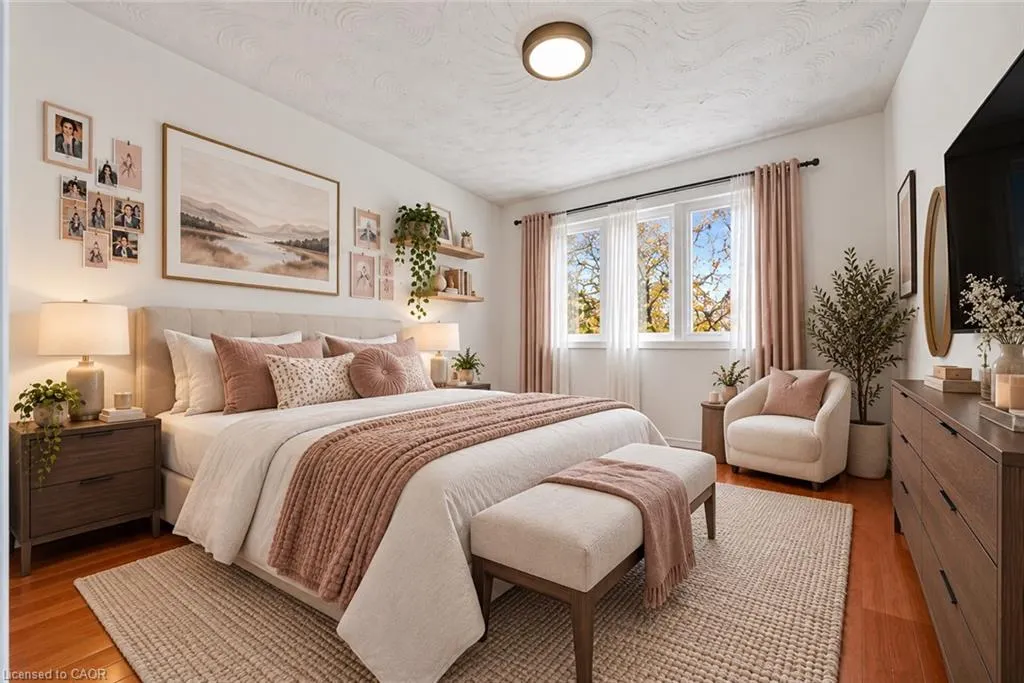 21 Moss Boulevard