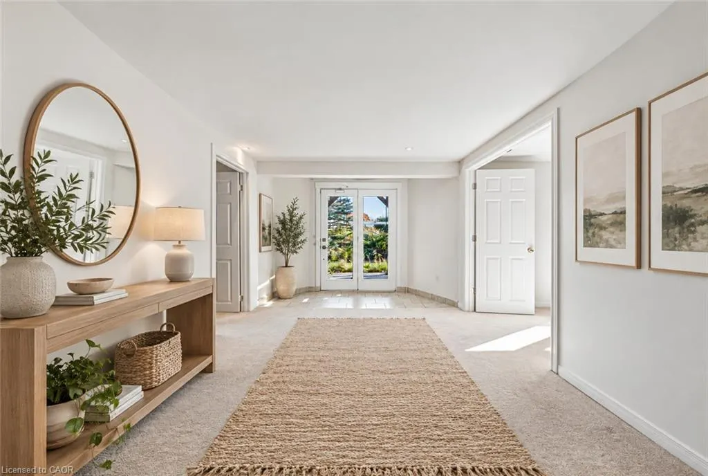 21 Moss Boulevard