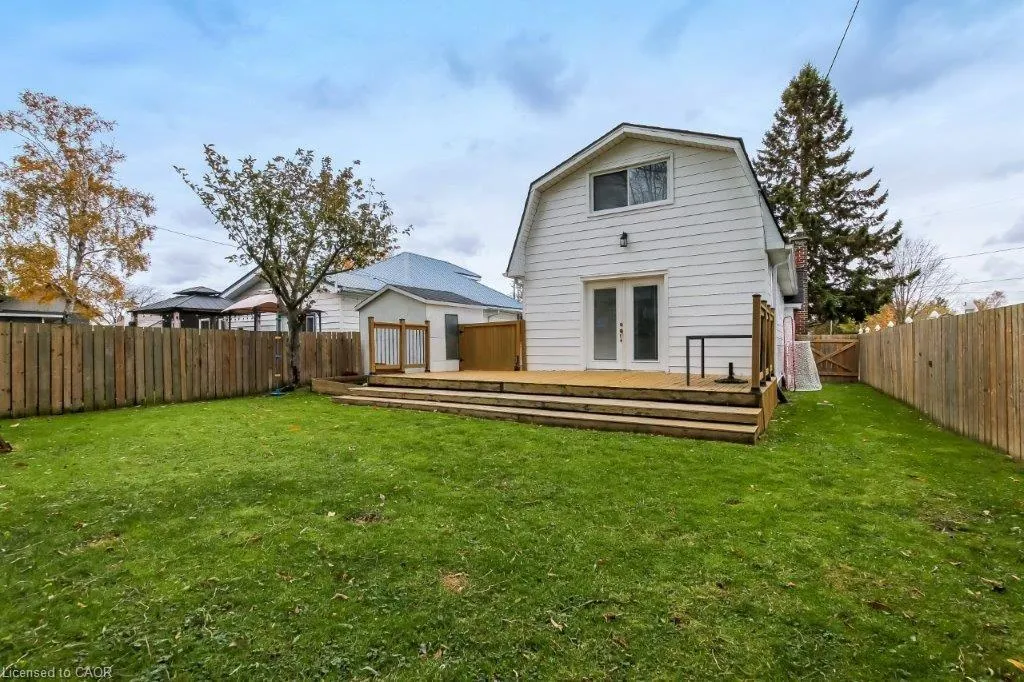 12 Pansy Avenue