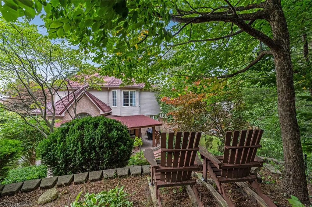 27 Autumn Ridge Trail
