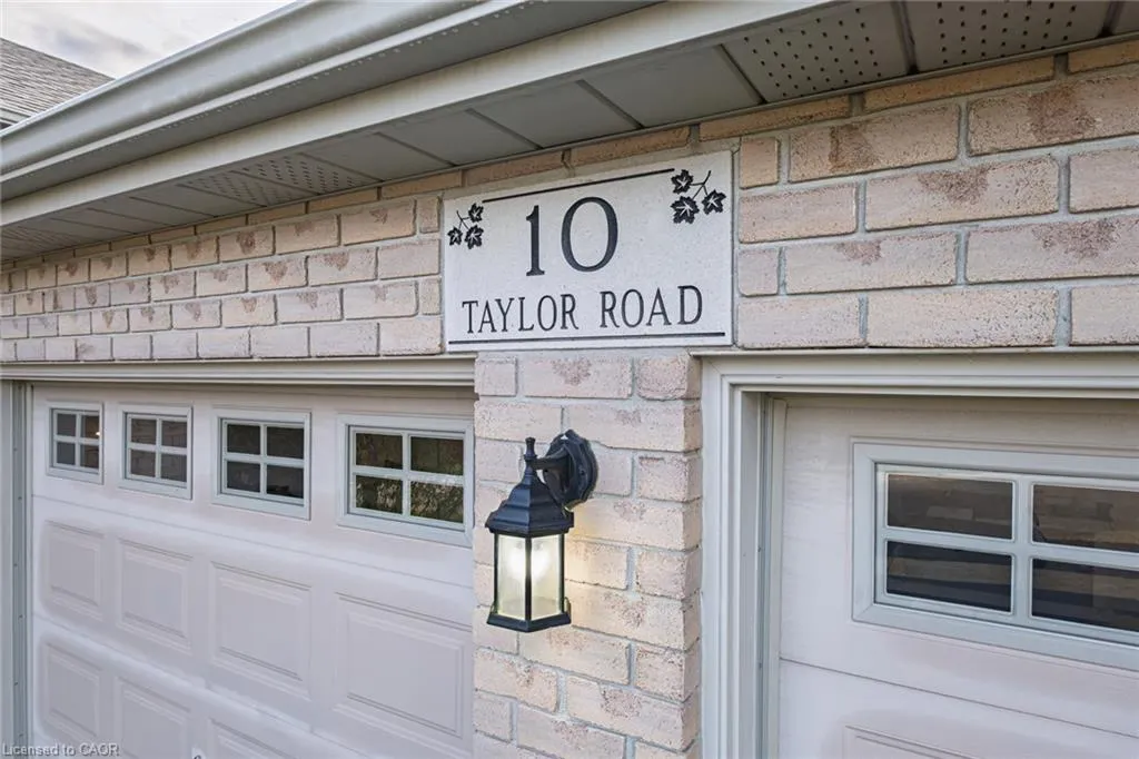 10 Taylor Road