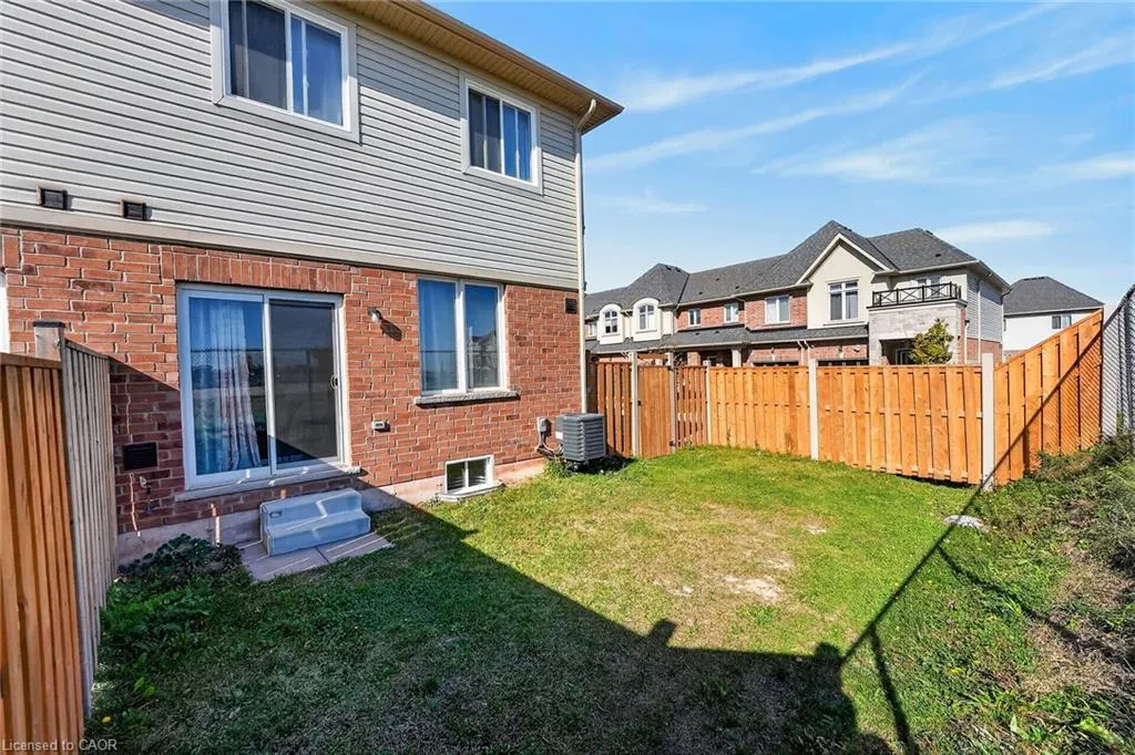 30 Mockingbird Lane