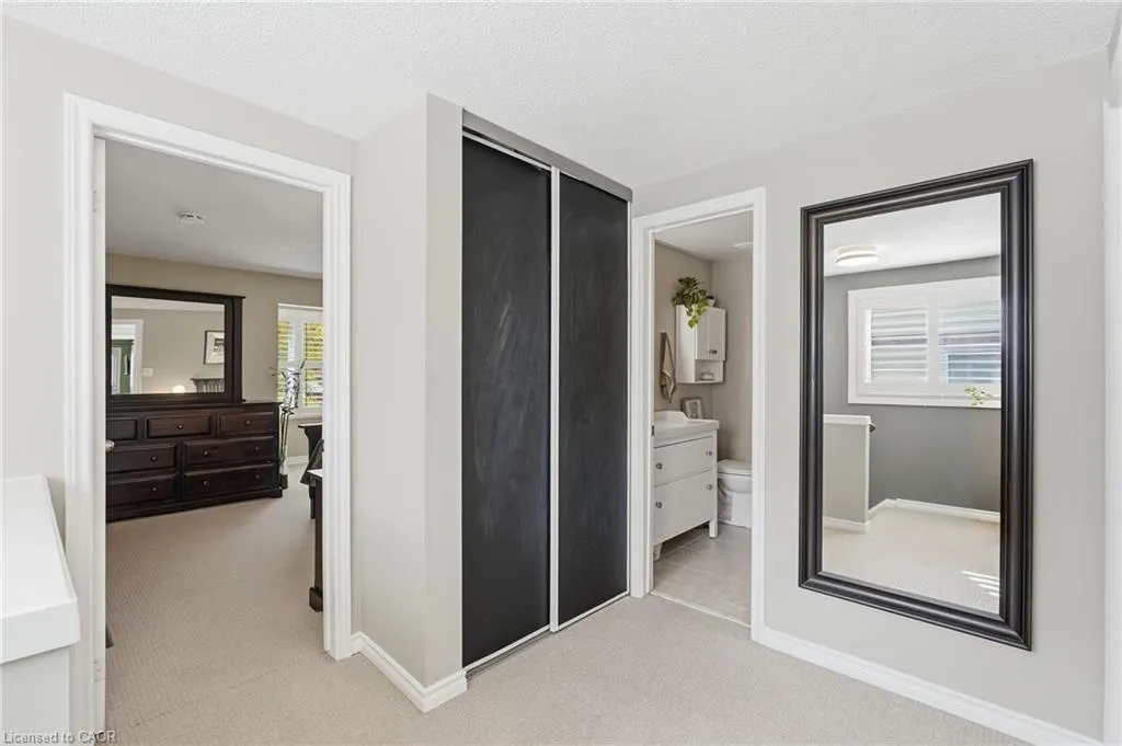 2266 Melissa Crescent