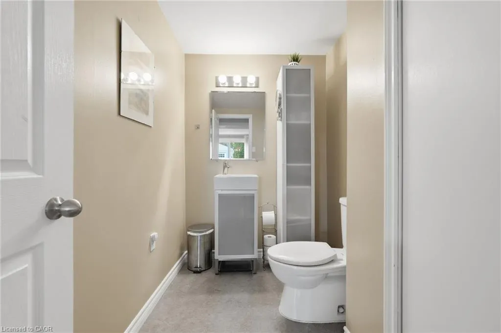 2266 Melissa Crescent
