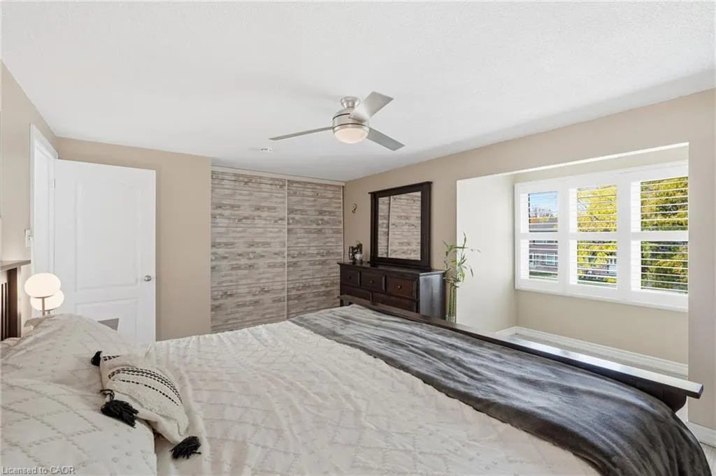 2266 Melissa Crescent