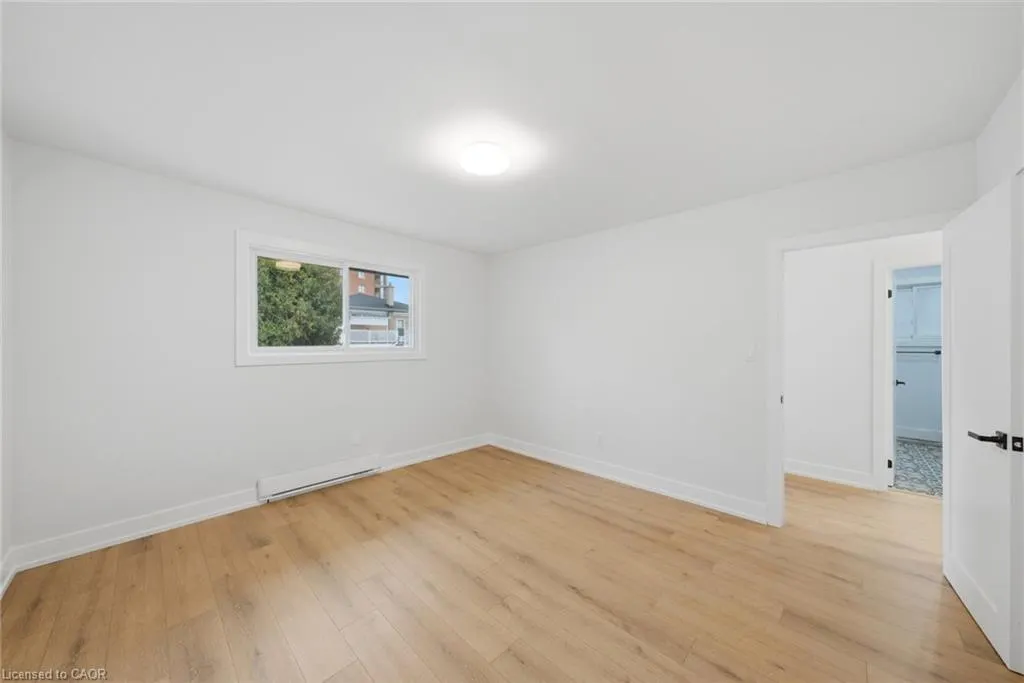 16 Elm Avenue