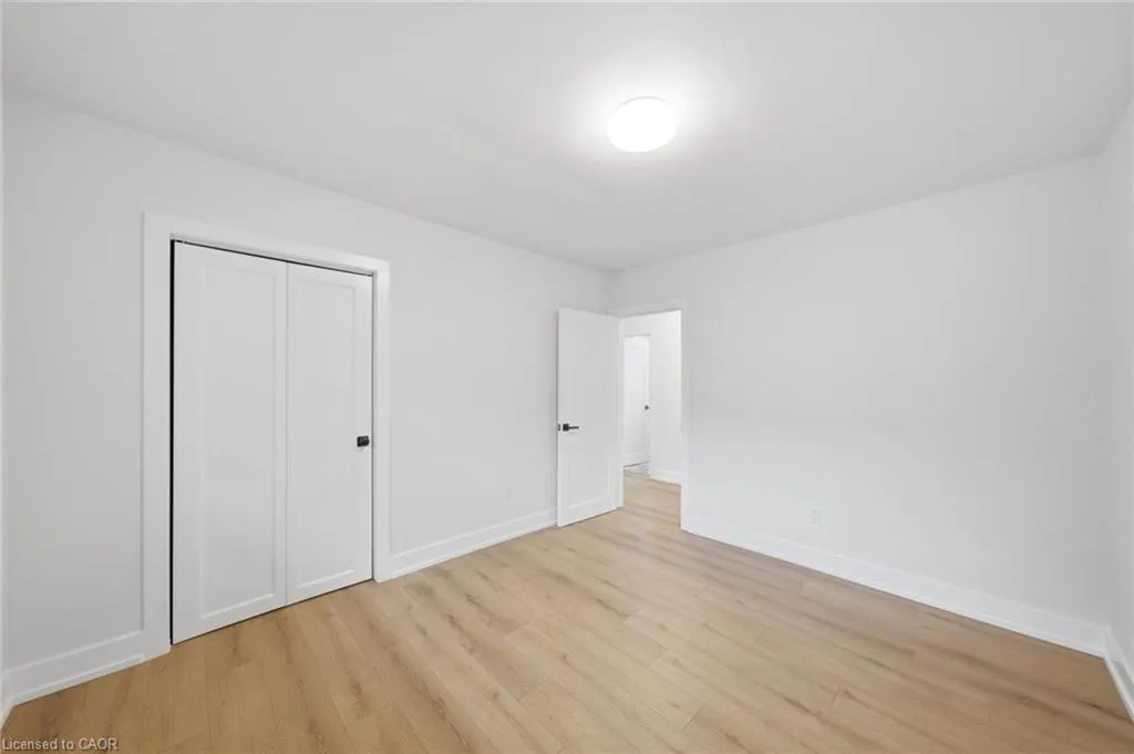 16 Elm Avenue