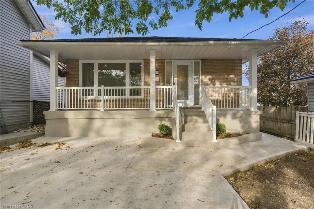 16 Elm Avenue