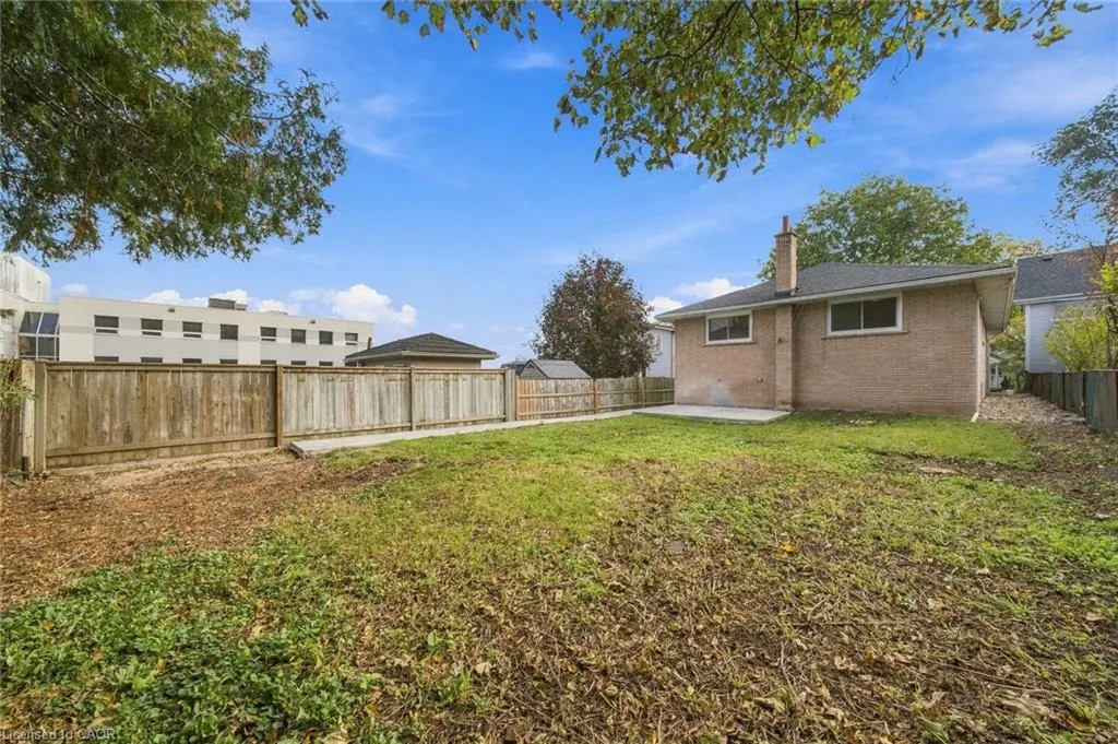 16 Elm Avenue