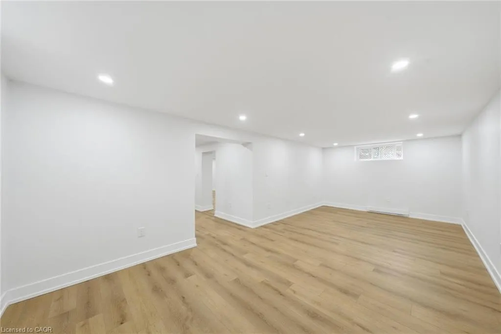 16 Elm Avenue