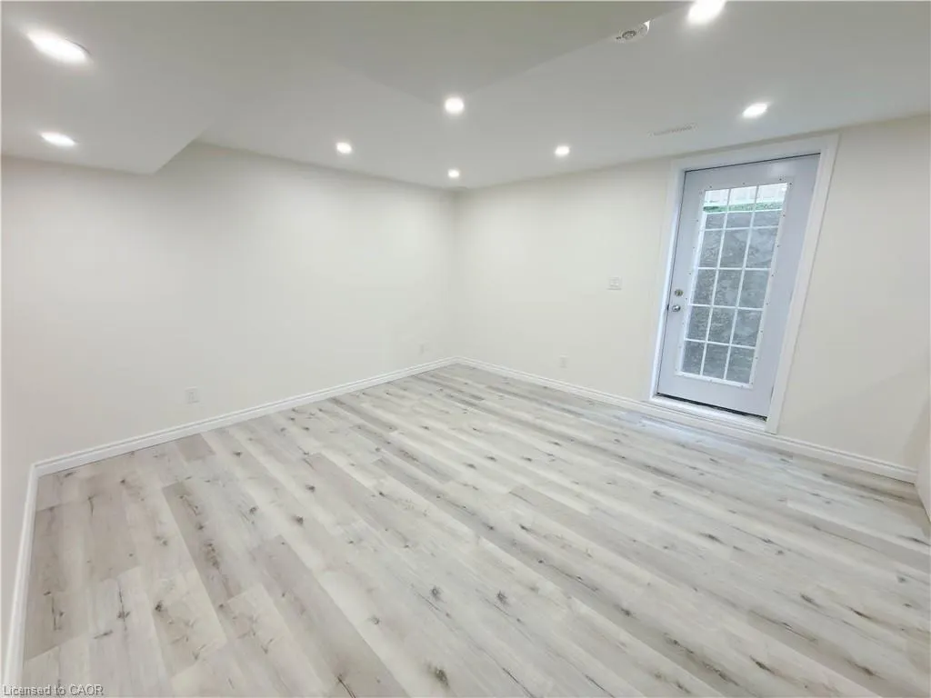 304 Westpark Crescent