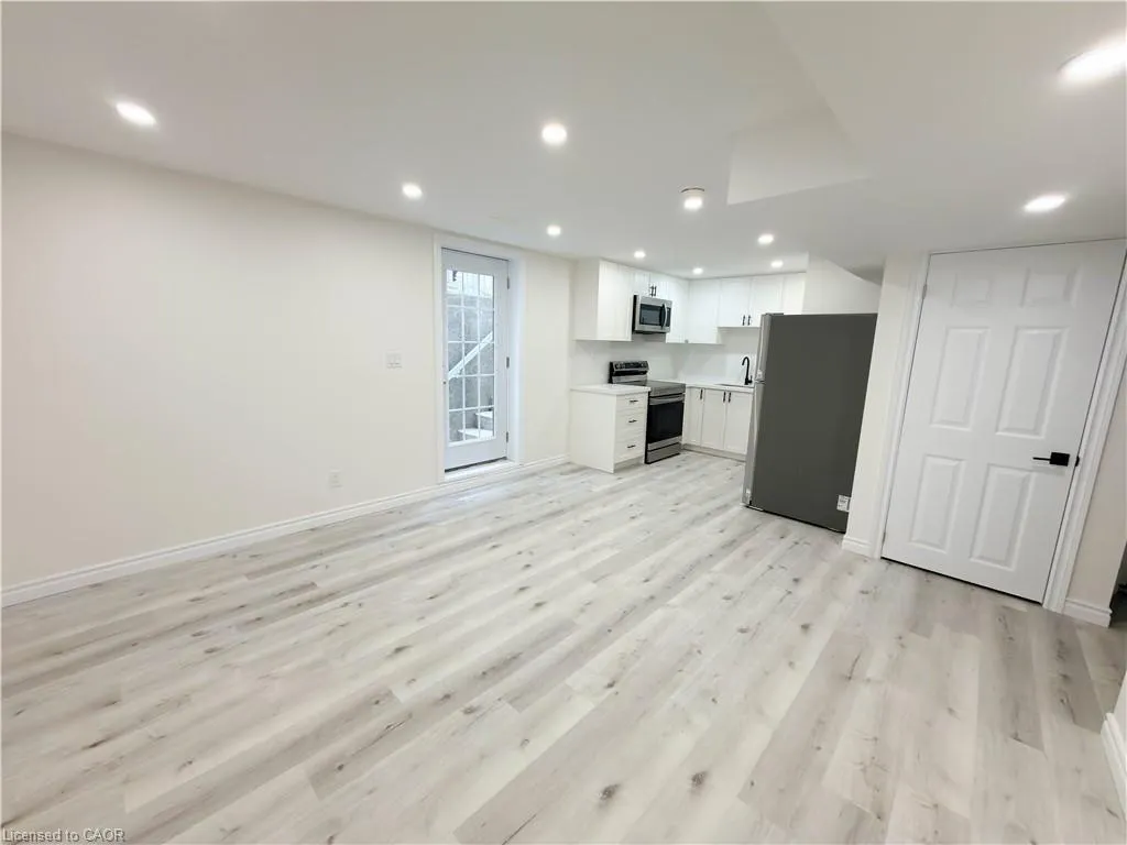 304 Westpark Crescent