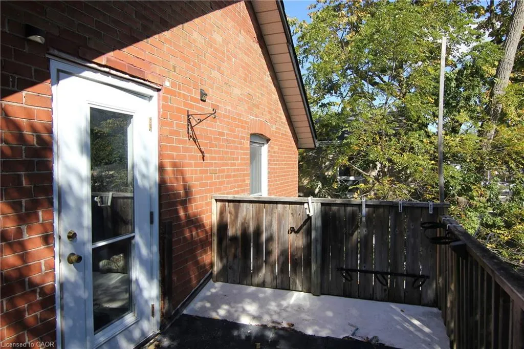 98 Waterloo Avenue