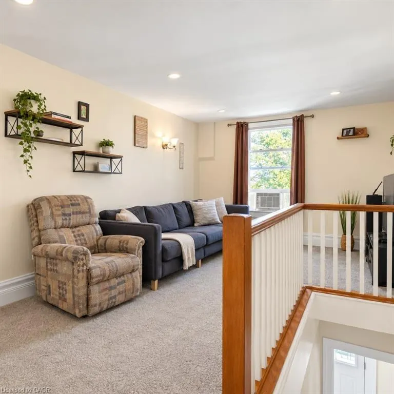 98 Waterloo Avenue