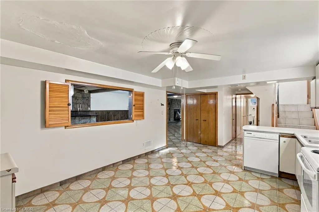 15 Flora Drive
