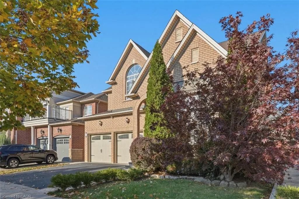 25 Bridgenorth Crescent