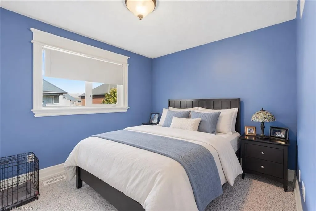25 Bridgenorth Crescent