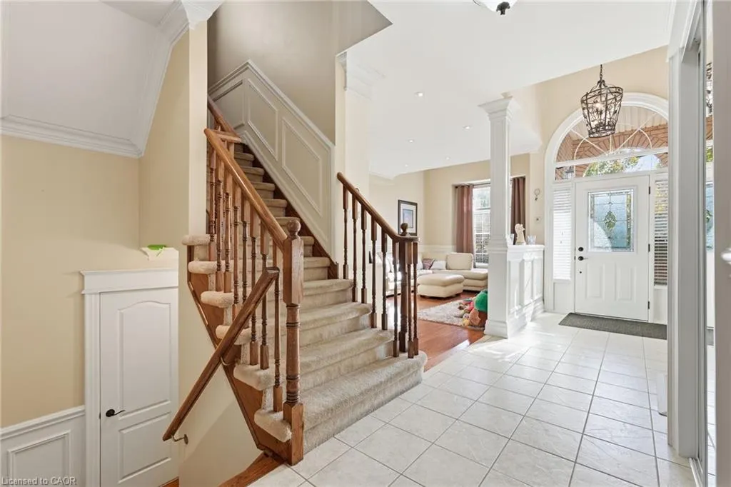 25 Bridgenorth Crescent
