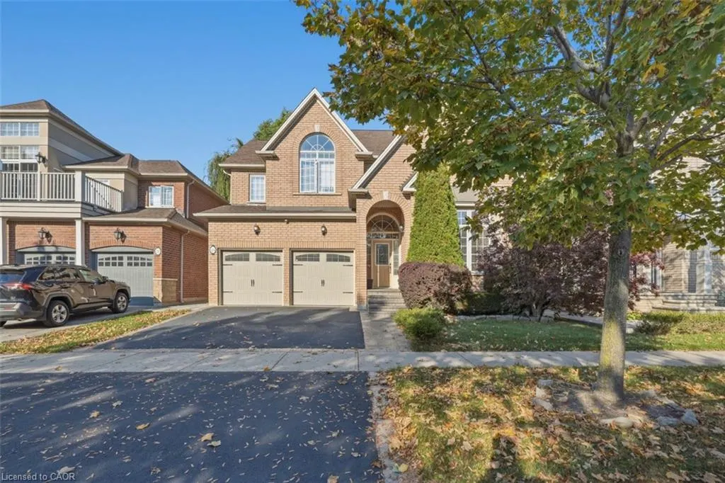 25 Bridgenorth Crescent