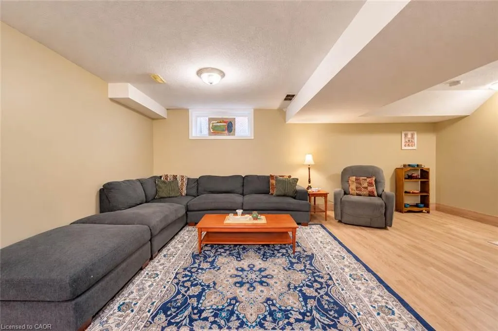 233 Oprington Place