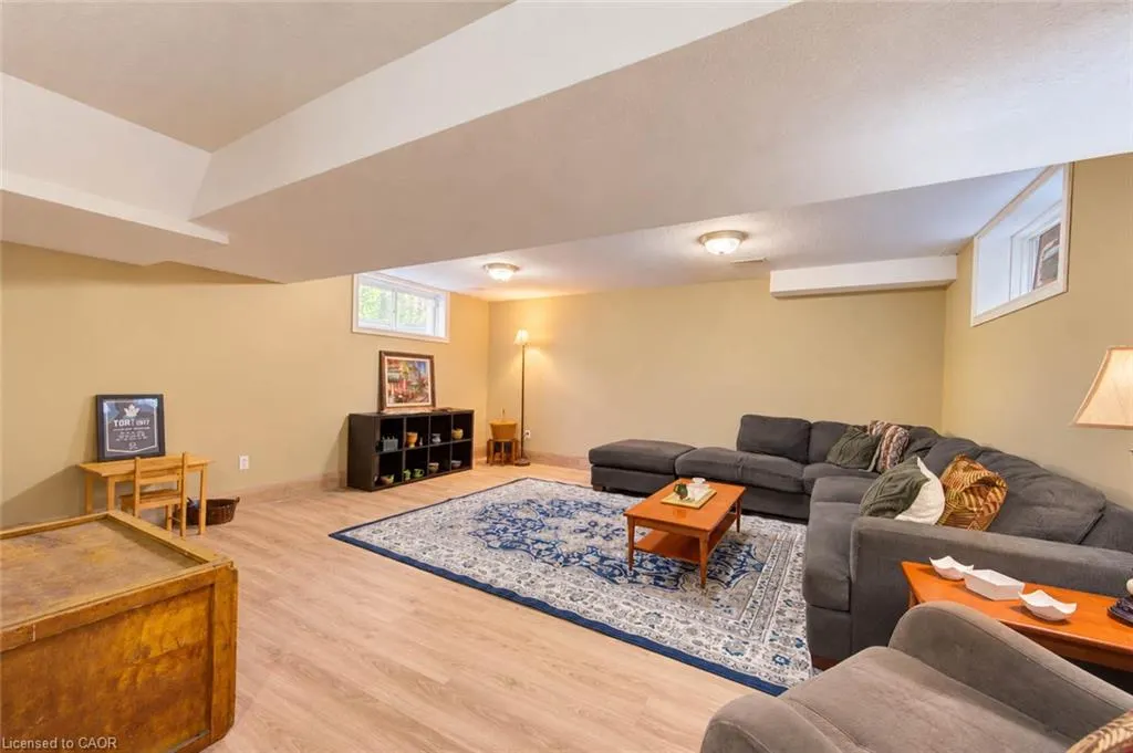233 Oprington Place