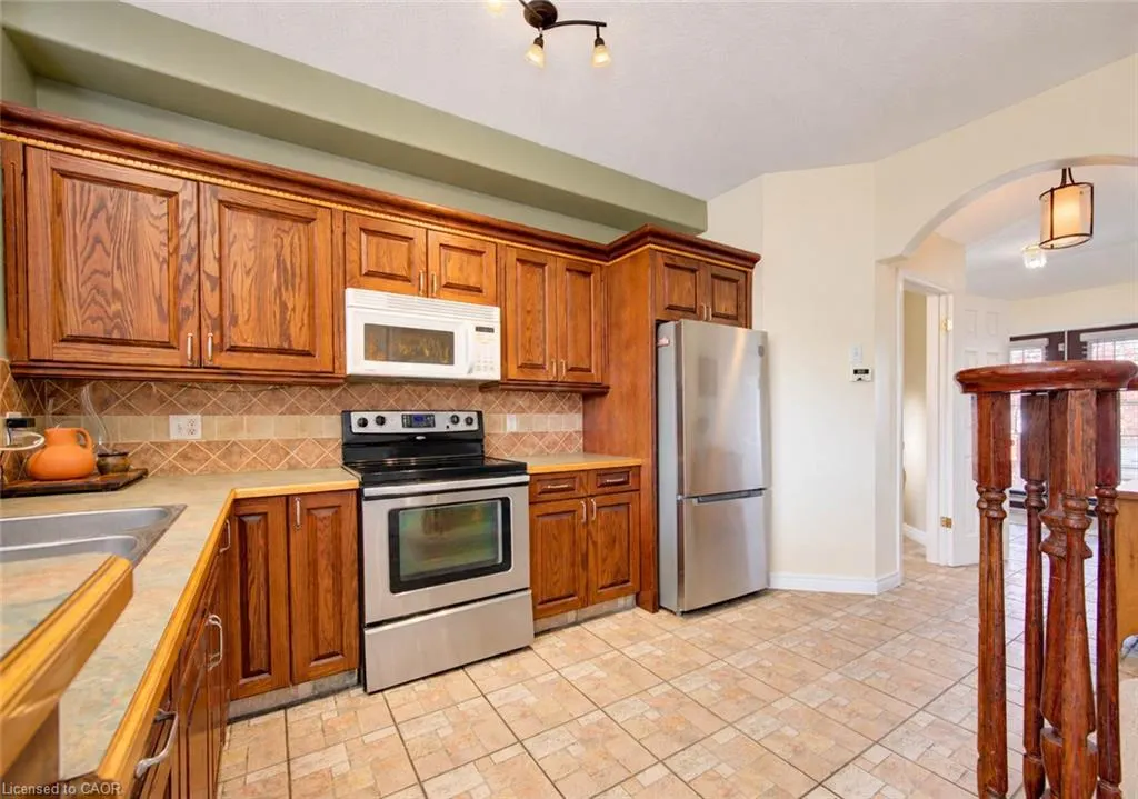 233 Oprington Place