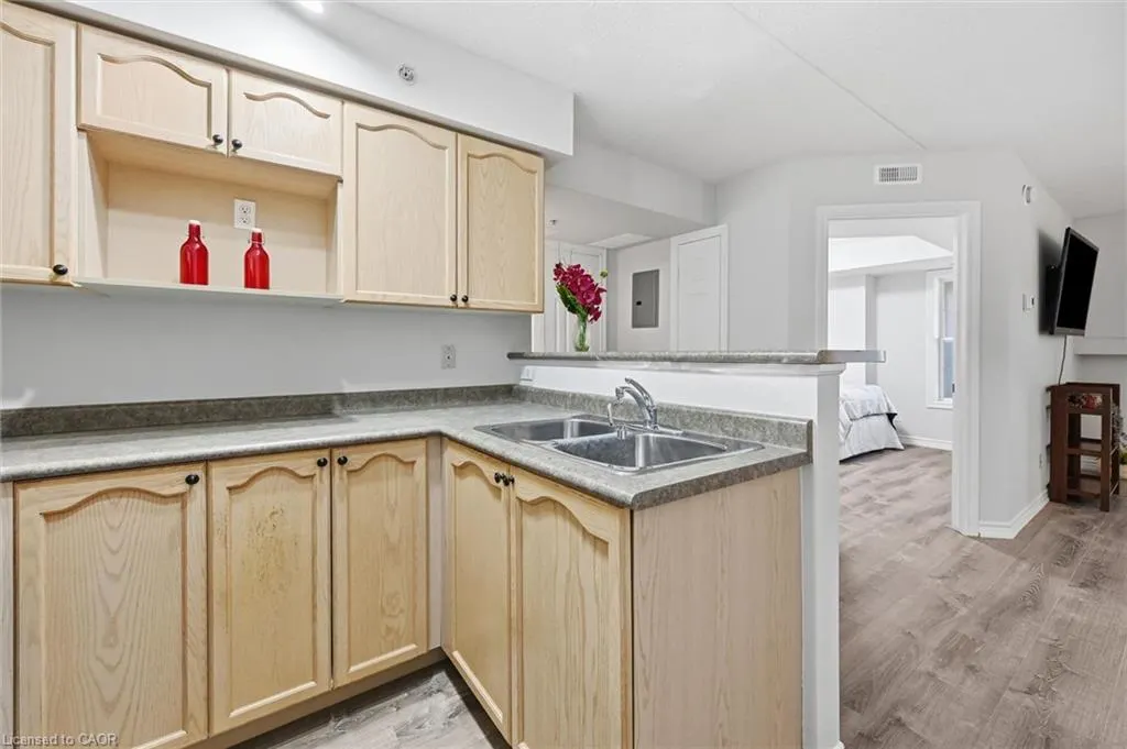 1470 Bishops Gate #206