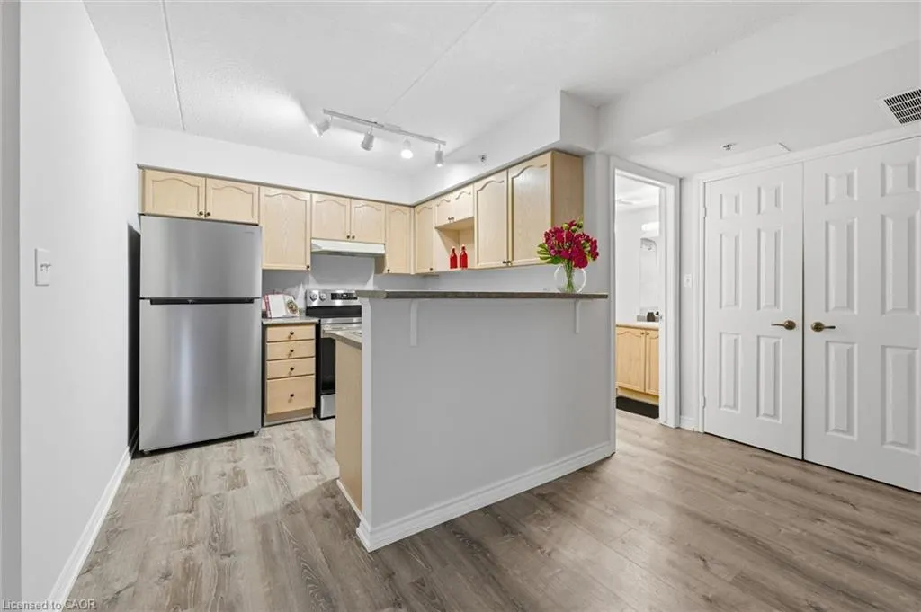 1470 Bishops Gate #206
