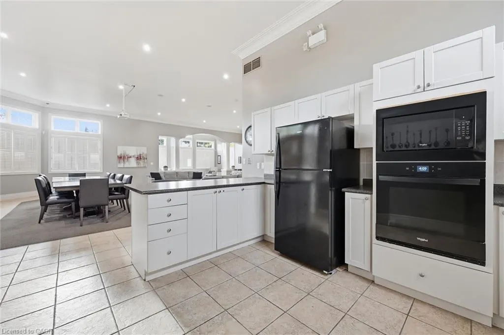1470 Bishops Gate #206