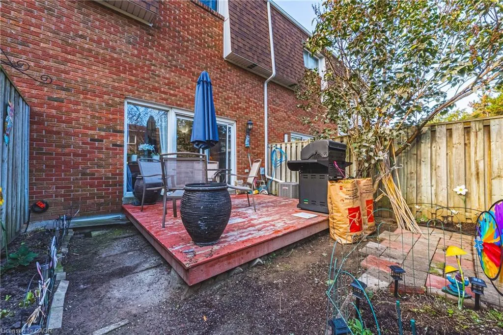 11 Harrisford Street #81