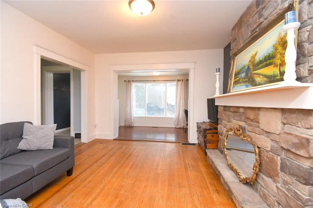 35 Tisdale Street S