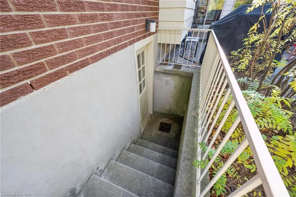 23 Bellevue Street