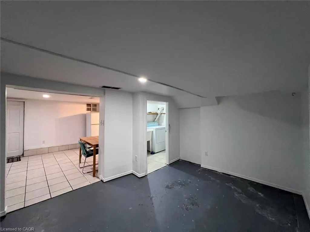 125 Broadway Avenue