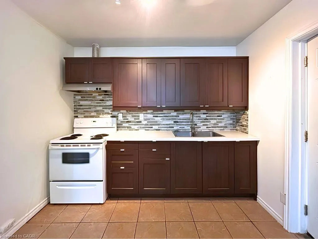 69 Sherman Avenue S #4