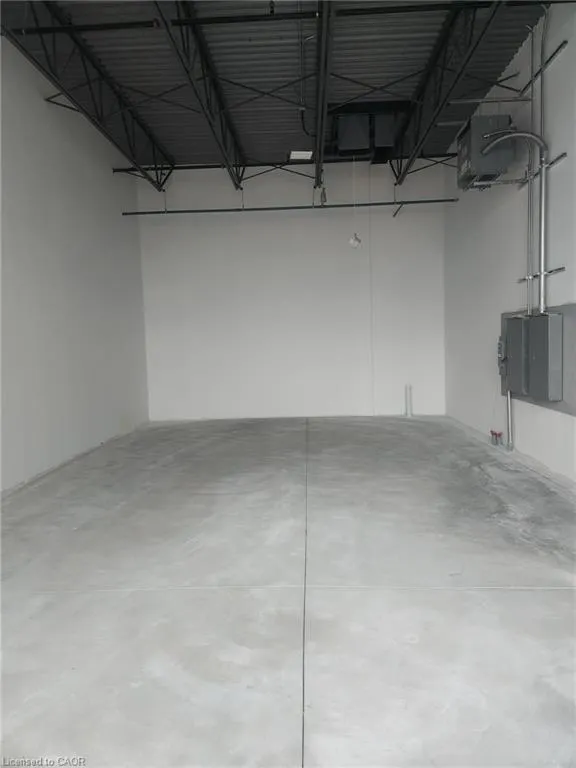 87 Bond Corner #35