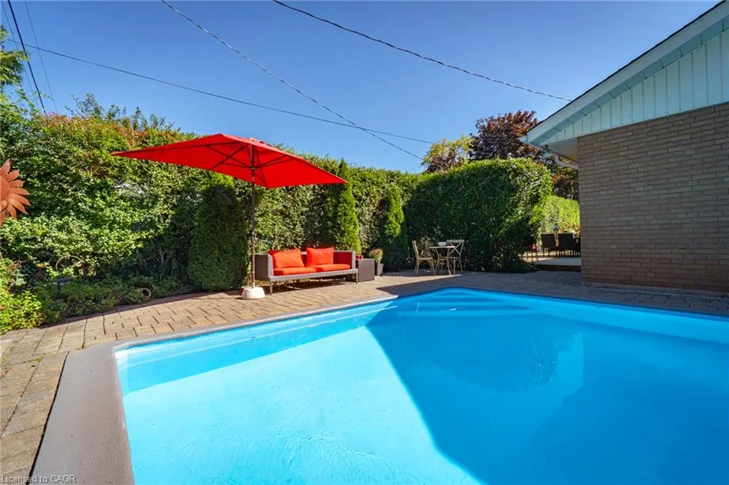 517 Rosedale Crescent