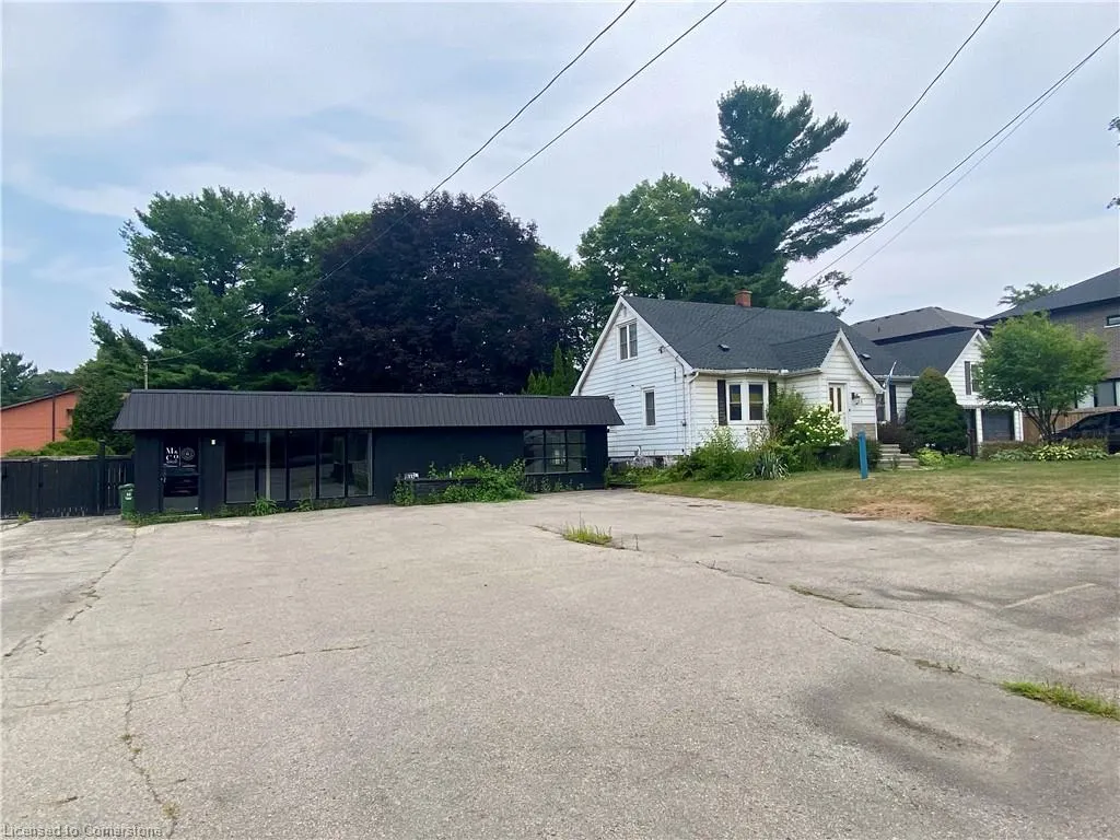 111-115 Fiddlers Green Road