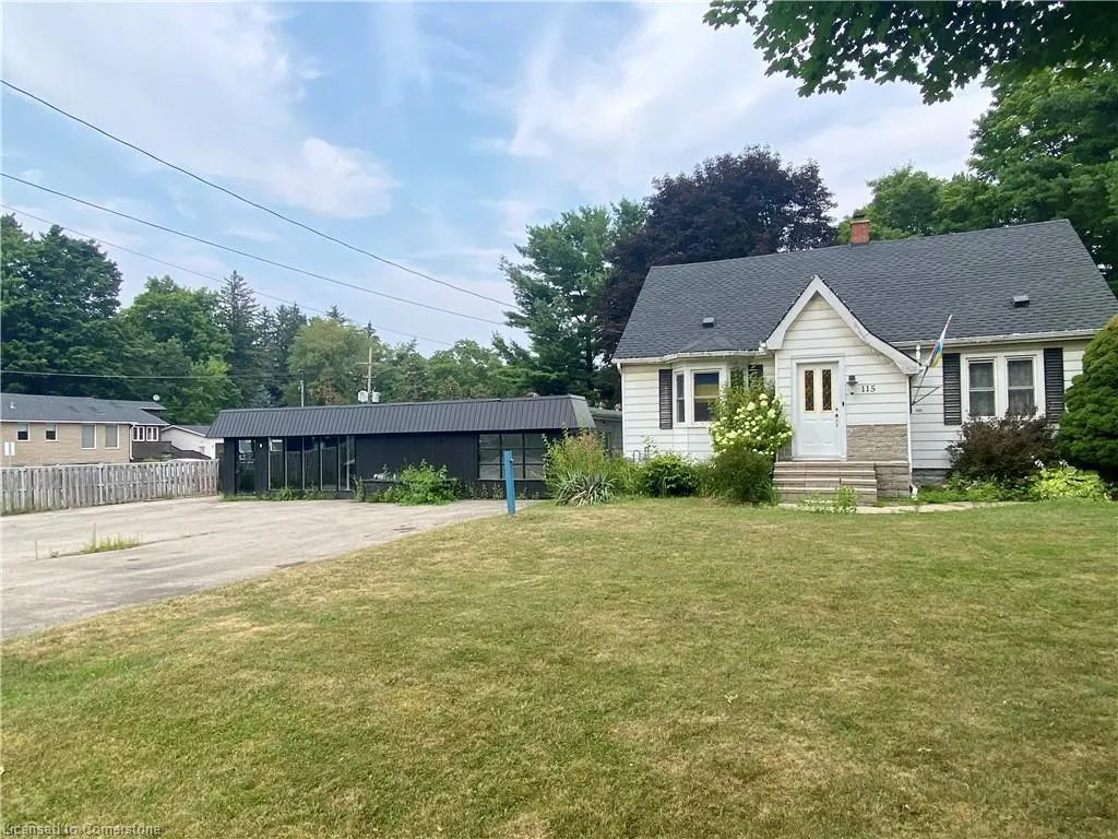 111-115 Fiddlers Green Road