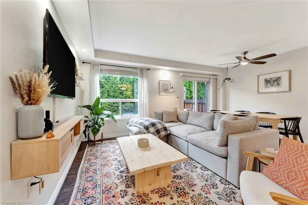 348 Highland Road W, #20