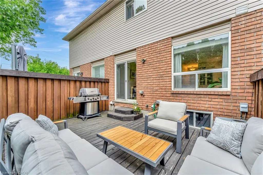 348 Highland Road W, #20