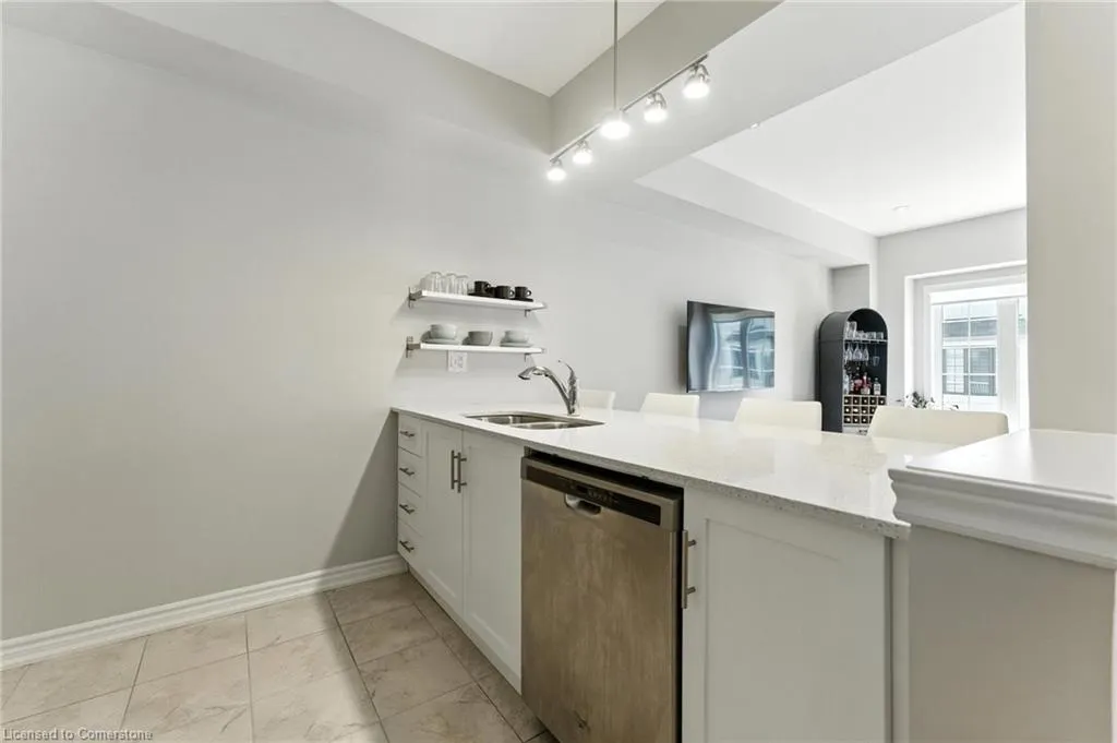 377 Glancaster Road, #37