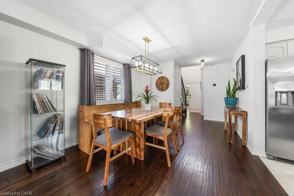12 Valridge Court