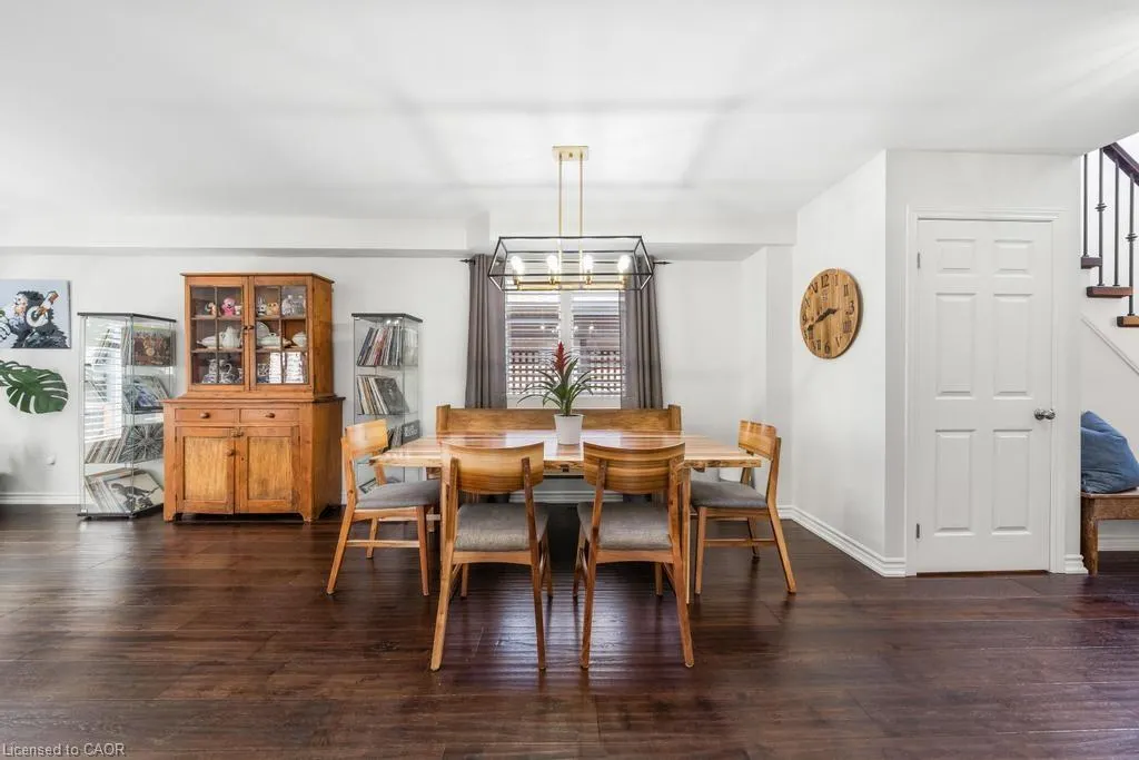 12 Valridge Court