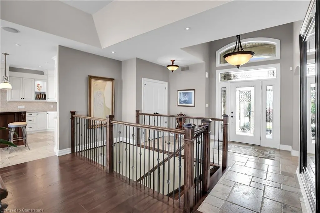 61 Lake Street, #4