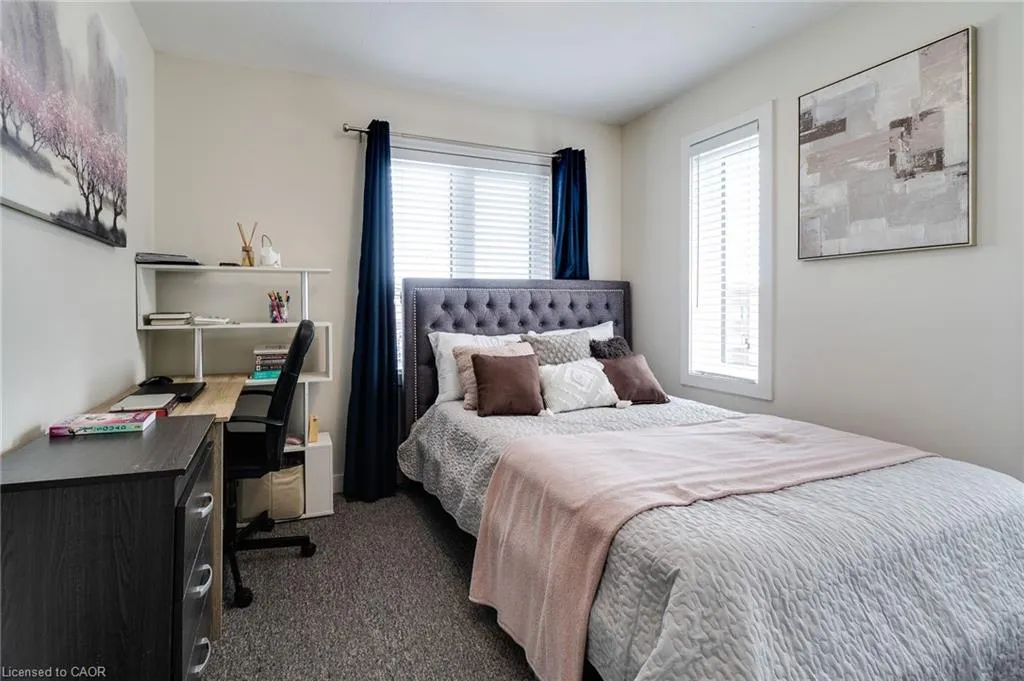 590 North Service Road, #98